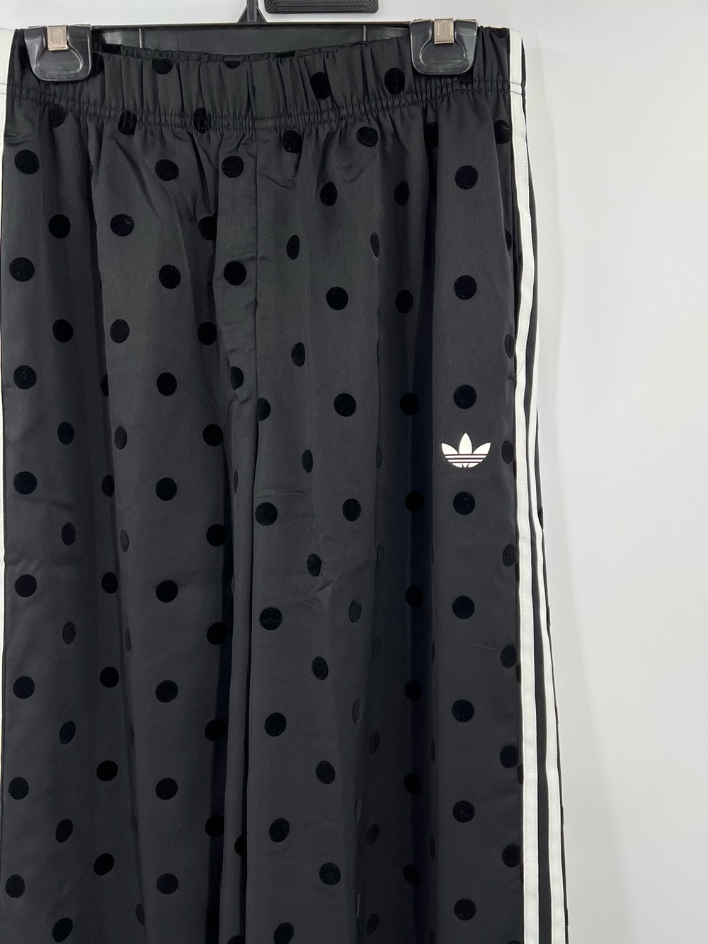Adidas Originals Women’s BLACK SATIN POLKA DOTS WIDE LEG PANT - Picture 5 of 6